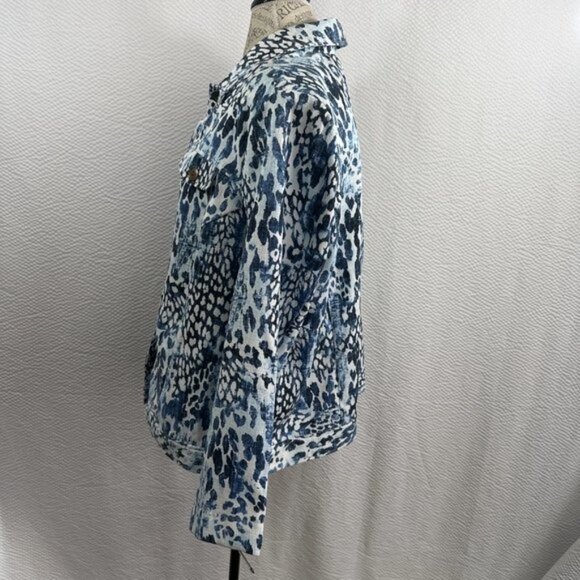 Sag Harbor Artsy Blue & White Animal Print Jacket Button Up Front pockets - Picture 5 of 10